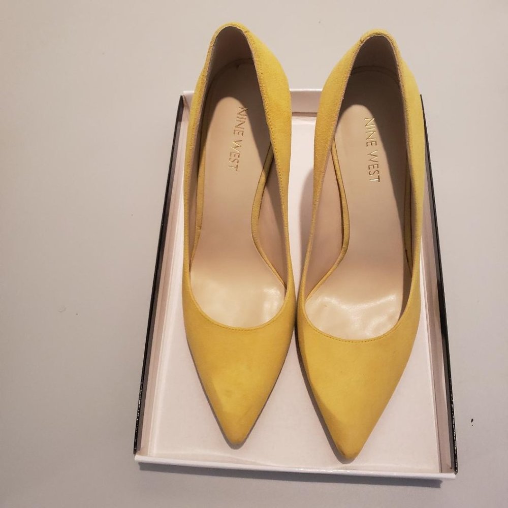 Nine West Highlighter Heels!!